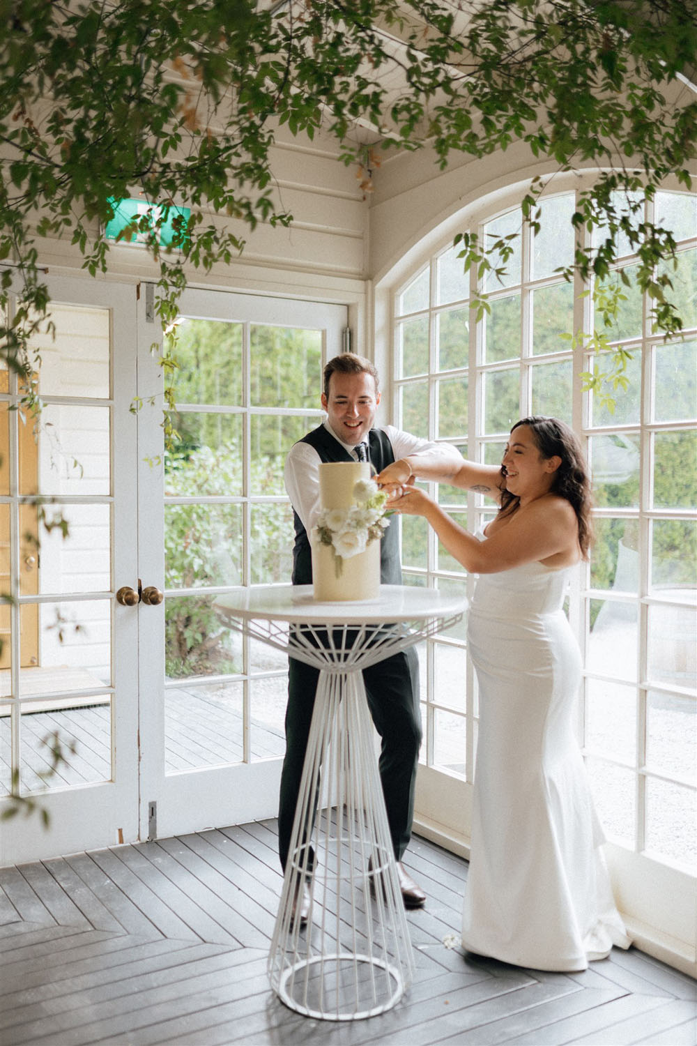 Timeless Queenstown Mountain Wedding