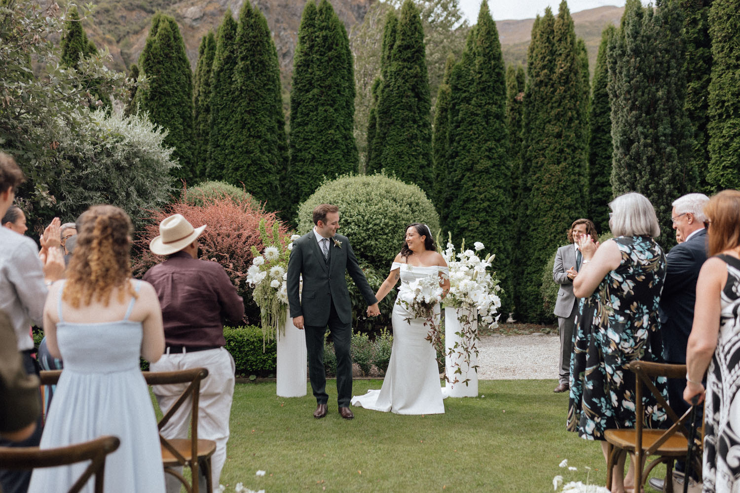Timeless Queenstown Mountain Wedding
