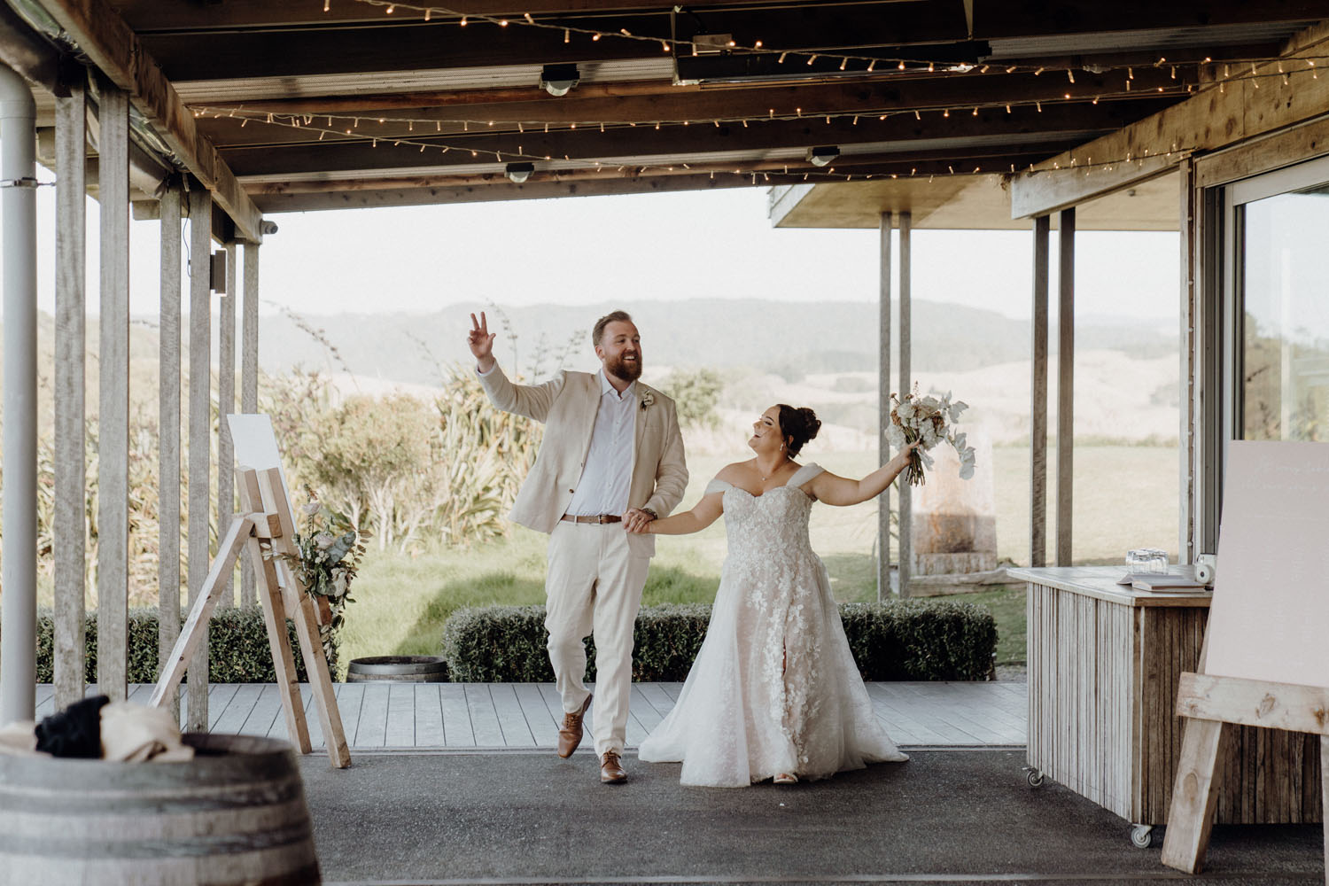 Romantic Outdoor Wedding at Kauri Bay Boomrock
