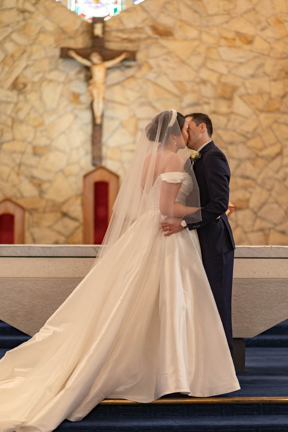 Classic Church and Garden Wedding in Christchurch