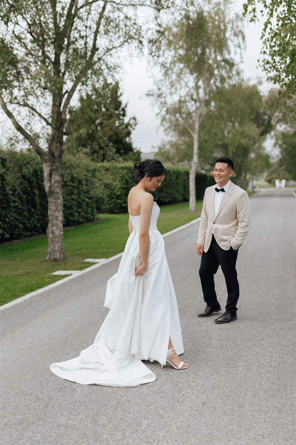 Dreamy Summer Park Wedding at Tatum