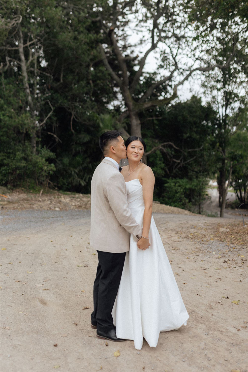 Dreamy Summer Park Wedding at Tatum