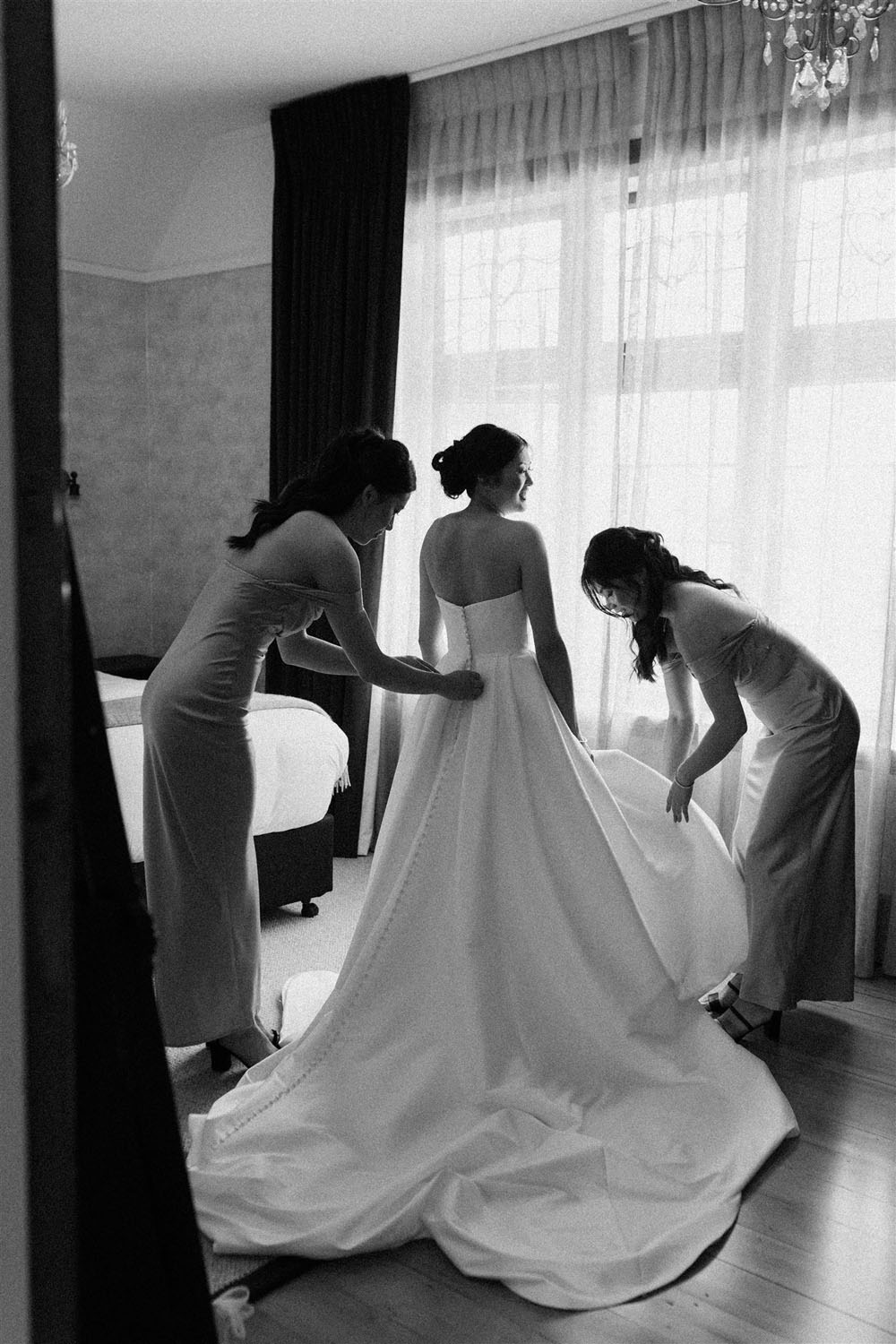 Dreamy Summer Park Wedding at Tatum