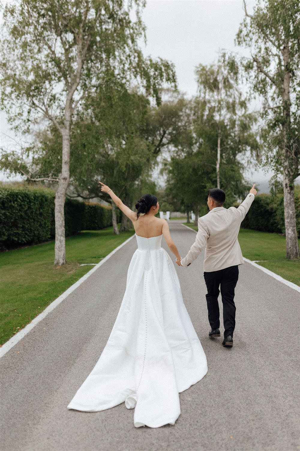 Dreamy Summer Park Wedding at Tatum