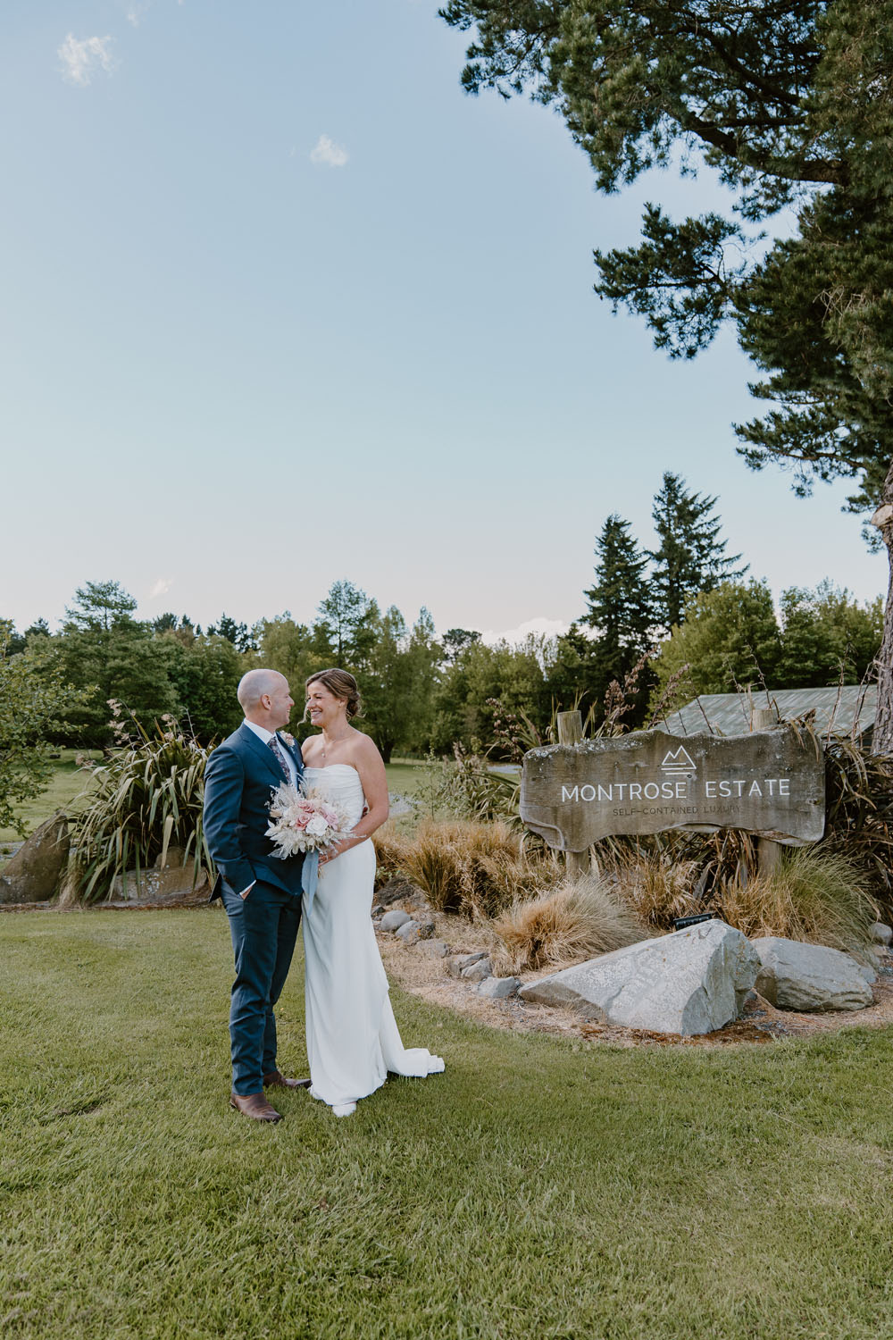 A Scenic Estate Wedding at Montrose Estate