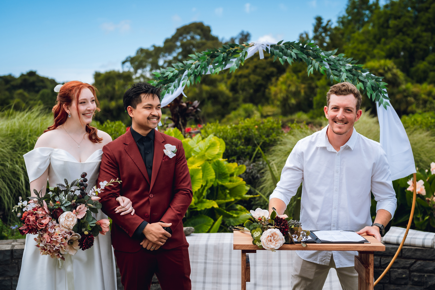 Intimate Garden Wedding in Auckland