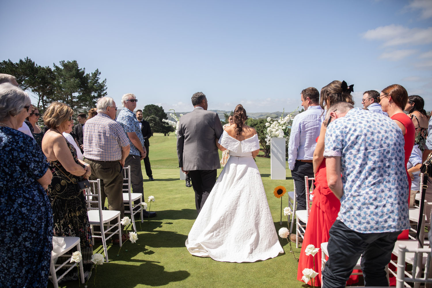 Fun and Cheerful Golf Club Wedding in Raglan