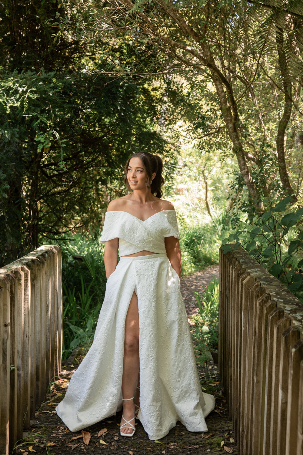 Fun and Cheerful Golf Club Wedding in Raglan