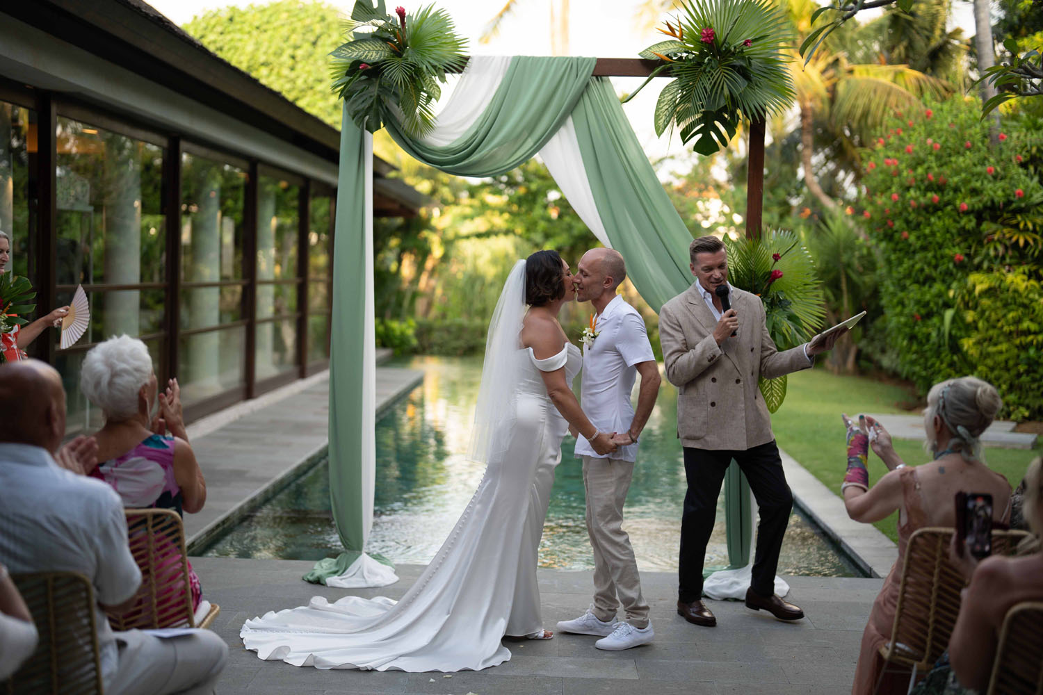 Tropical Estate Wedding in Bali