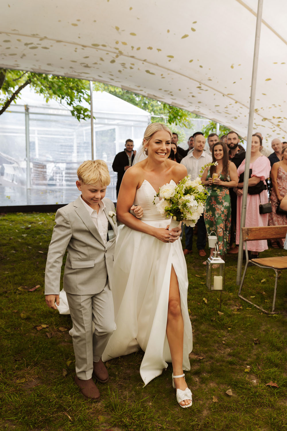Fun Estate Wedding in Tauranga