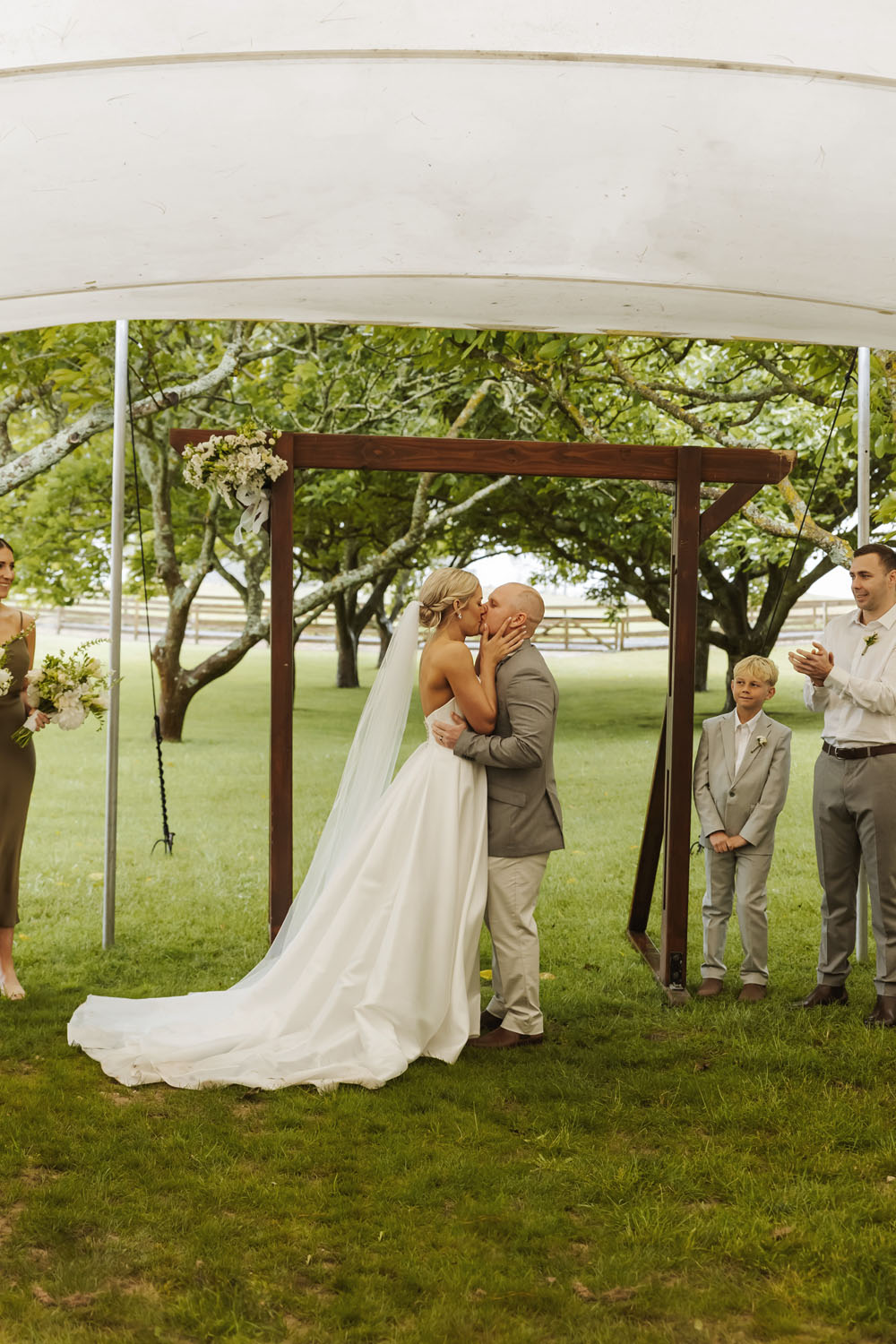 Fun Estate Wedding in Tauranga
