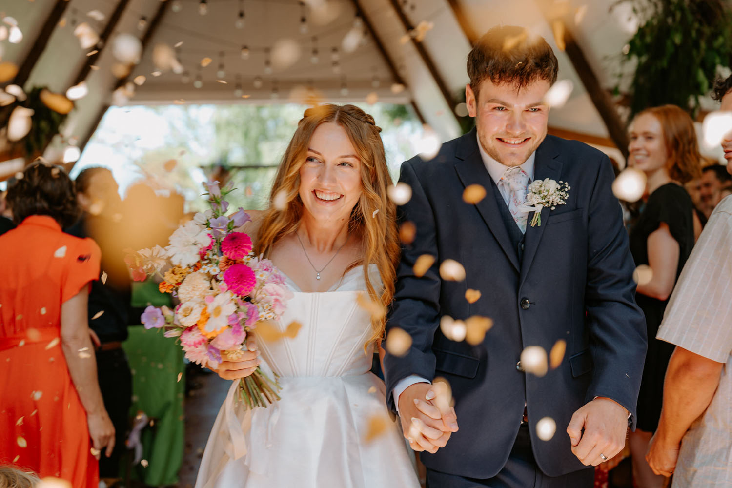 Dreamy Outdoor Wedding in Ngāruawāhia