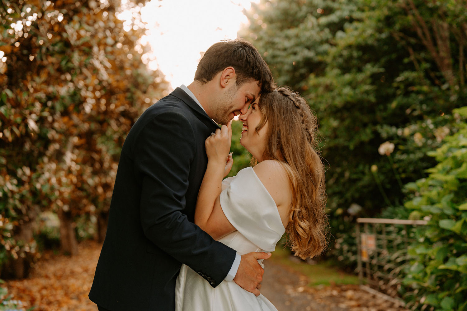 Dreamy Outdoor Wedding in Ngāruawāhia