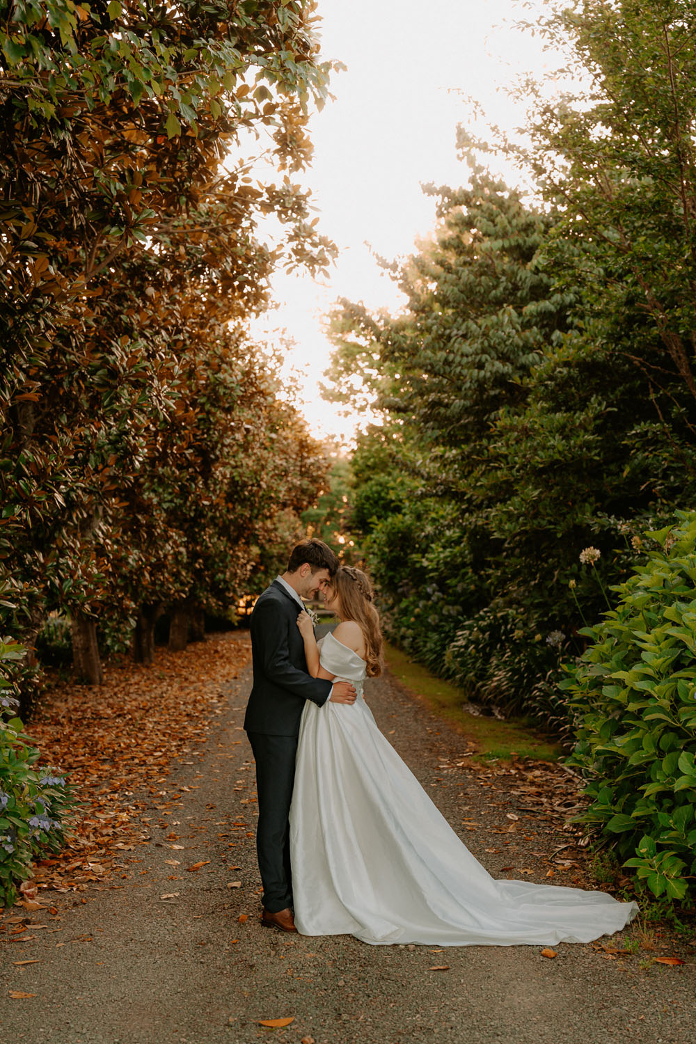 Dreamy Outdoor Wedding in Ngāruawāhia