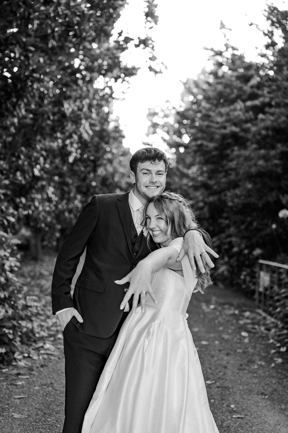 Dreamy Outdoor Wedding in Ngāruawāhia