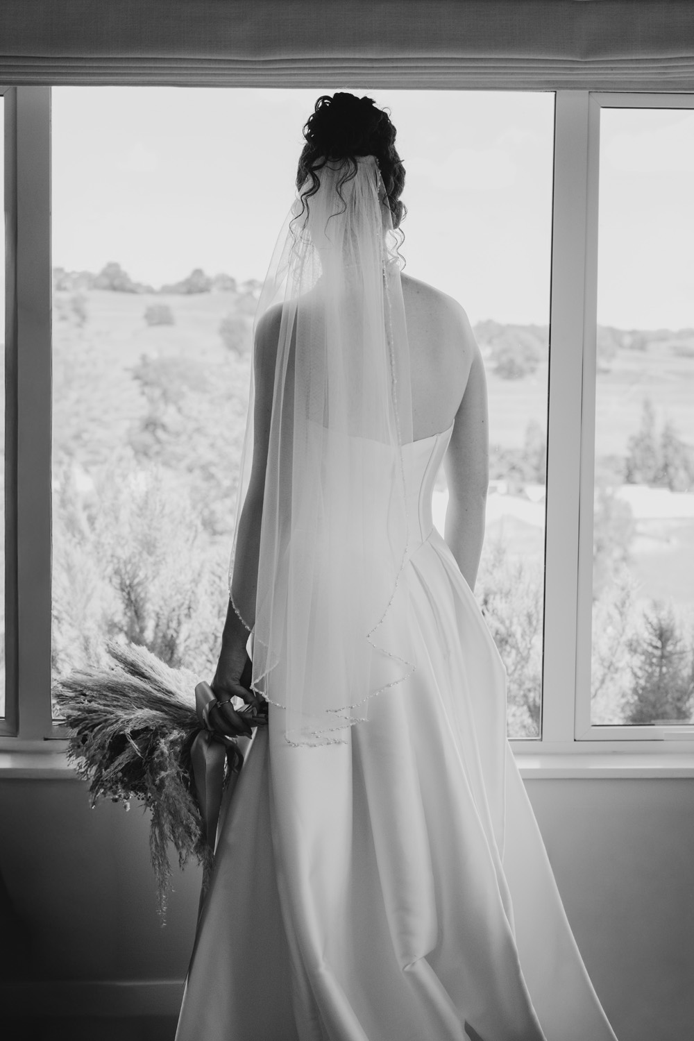 A Joyful & Fun Wedding at Red Barn 