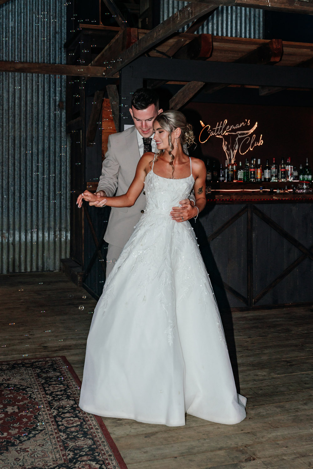Radiant Countryside Wedding in Northland