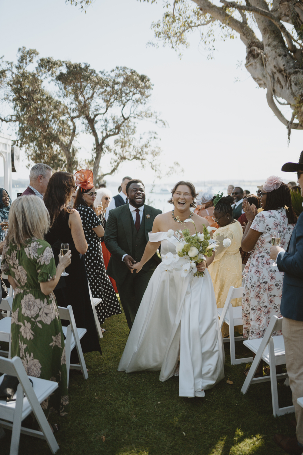 Blissful Waterfront Hotel Wedding in the Bay of Islands