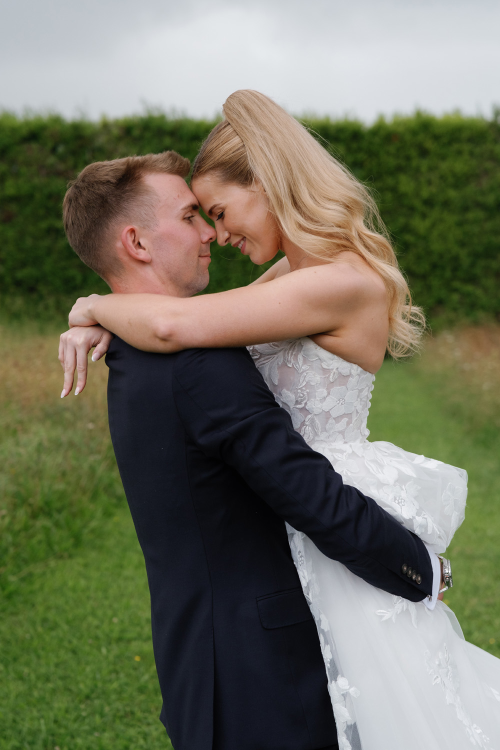 A Dreamy Estate Wedding at Markovina Vineyard Estate
