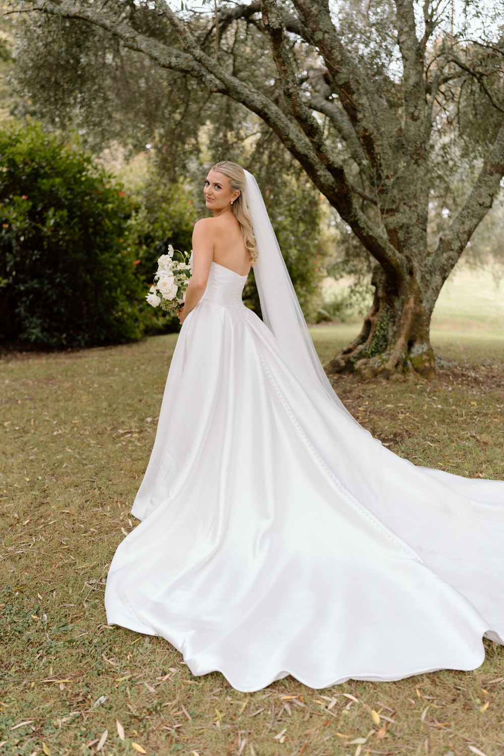 An Elegant Outdoor Wedding at The Hunting Lodge