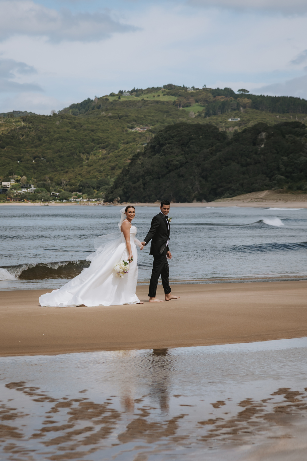 Picturesque Beach Wedding at Orua Beach House