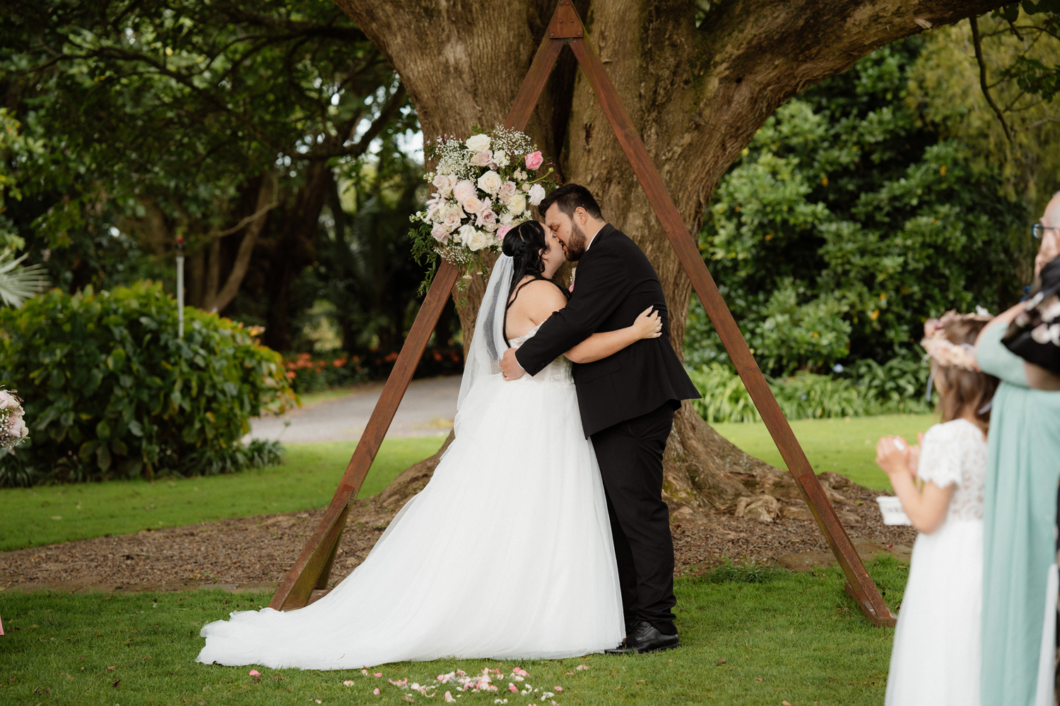 A Lovely Estate Wedding at LaValla