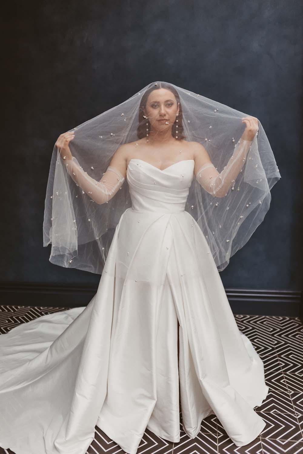  Modern Inner City Romance -  Styled Shoot