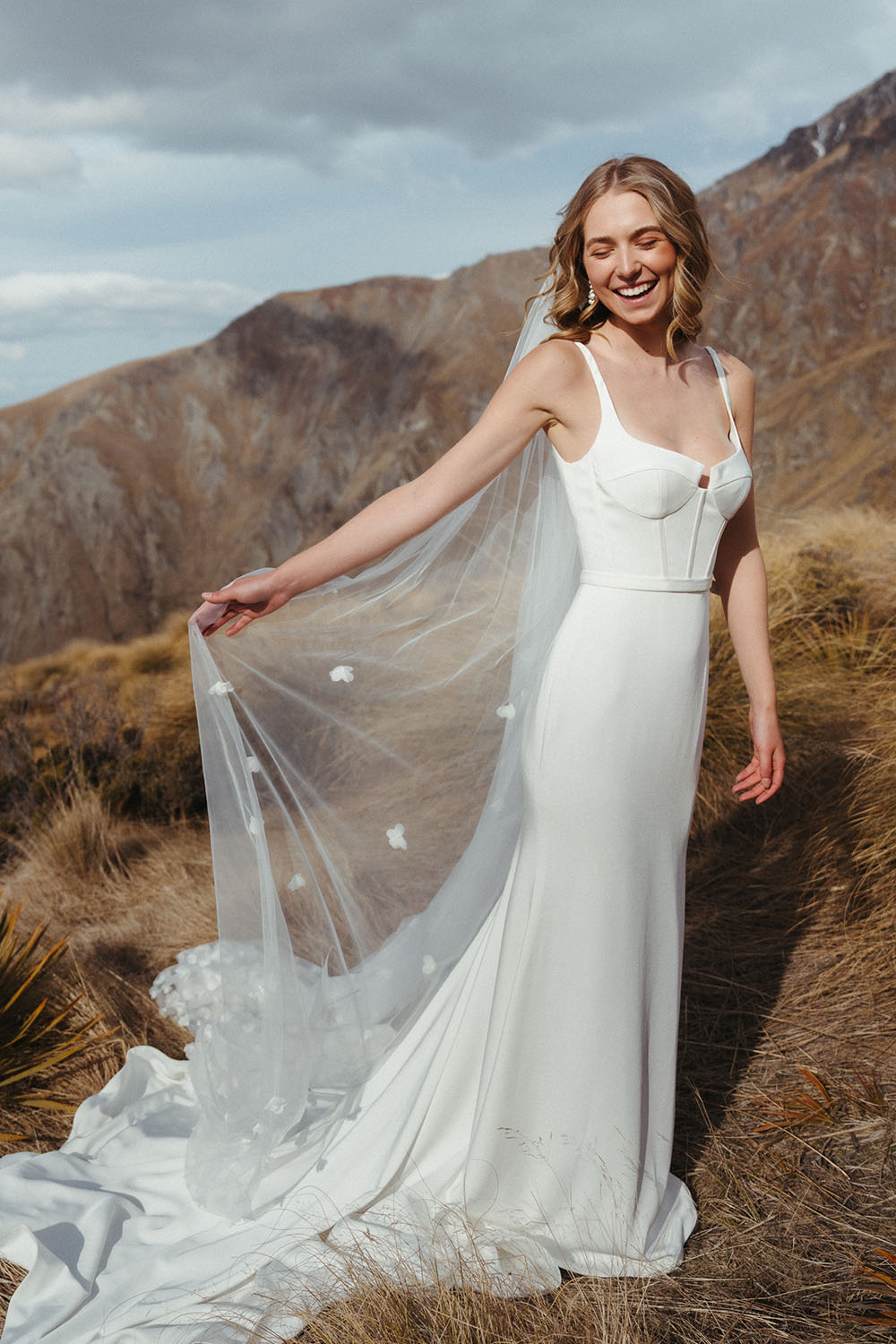 Breathtaking Queenstown Mountain Styled Shoot